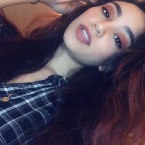 Meet your Posher, Chriselda